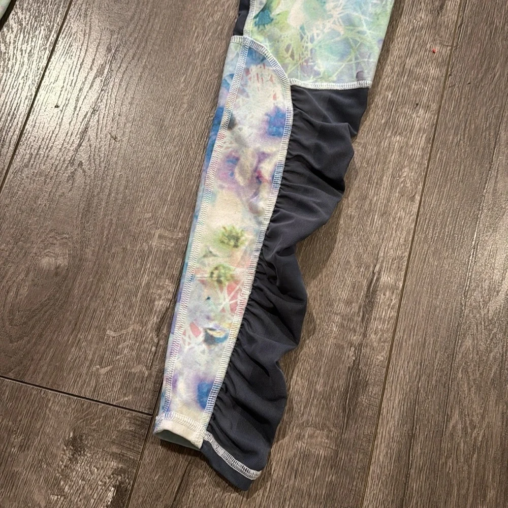 Alo Yoga Alo Runway Yoga Leggings Floral Glo/Ombre Blue Mesh S